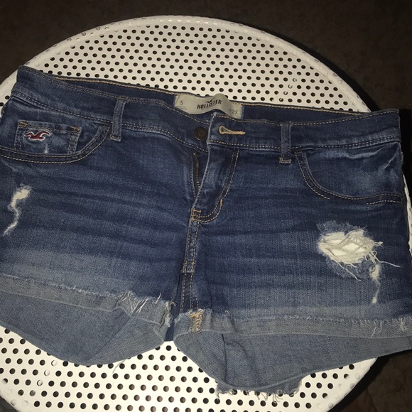 Hollister Pants - Hollister low rise shorts